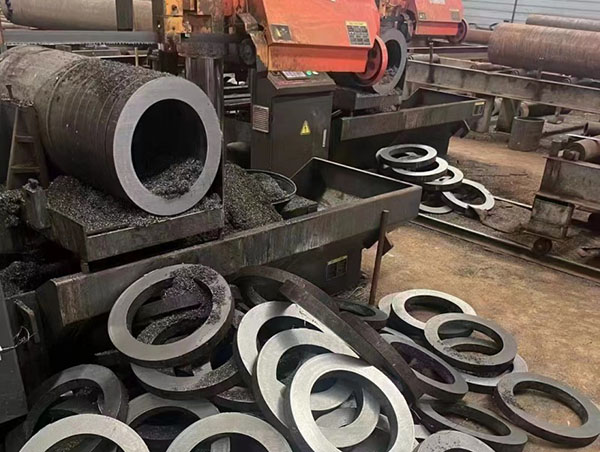 万州20G无缝钢管切割